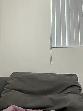 brookehoneynina online show from December 22, 2025, 4:37 pm