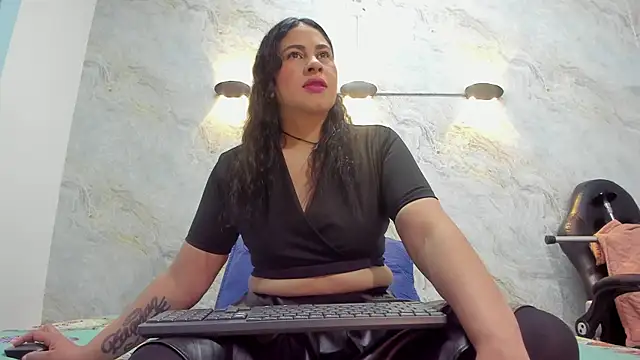 Snapshot of hari_lissaw chatting on January 18, 2025, 3:09 am hari lissaw online show from January 18, 2025, 3:09 am