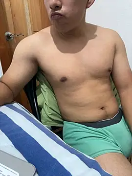 riel3415 online show from March 1, 2025, 11:37 pm