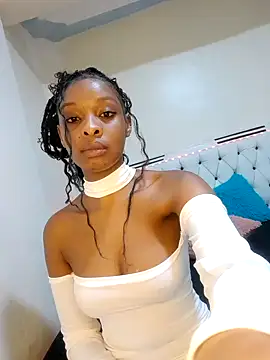 C-yoyo online show from December 11, 2024, 5:59 pm