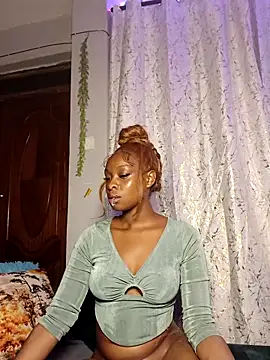 C-yoyo online show from May 6, 2026, 4:12 pm