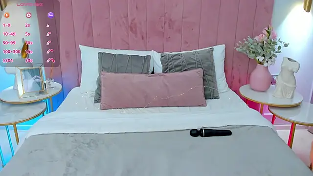 Snapshot of AlishaBel chatting on October 25, 2025, 5:26 am AlishaBel online show from October 25, 2025, 5:26 am