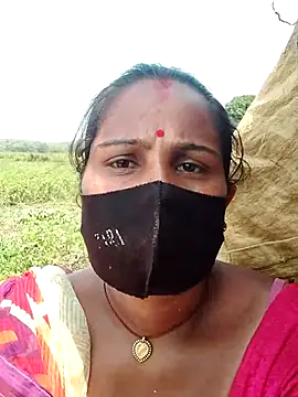 Snapshot of Hey_Ziya chatting on September 23, 2025, 9:34 am Hey Ziya online show from September 23, 2025, 9:34 am