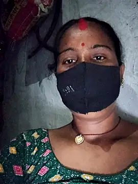 Snapshot of Hey_Ziya chatting on October 7, 2025, 9:45 pm Hey Ziya online show from October 7, 2025, 9:45 pm