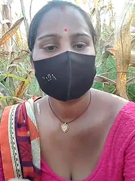 Snapshot of Hey_Ziya chatting on October 12, 2025, 11:42 am Hey Ziya online show from October 12, 2025, 11:42 am