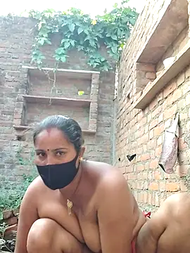 Snapshot of Hey_Ziya chatting on October 17, 2025, 2:48 am Hey Ziya online show from October 17, 2025, 2:48 am