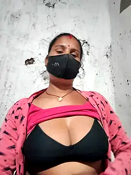 Snapshot of Hey_Ziya chatting on November 6, 2025, 4:08 pm Hey Ziya online show from November 6, 2025, 4:08 pm