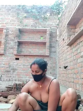 Snapshot of Hey_Ziya chatting on November 7, 2025, 7:19 am Hey Ziya online show from November 7, 2025, 7:19 am