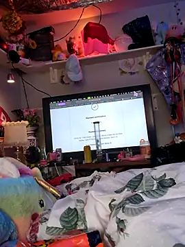 Snapshot of gurlnips chatting on February 2, 2025, 8:30 pm gurlnips online show from February 2, 2025, 8:30 pm