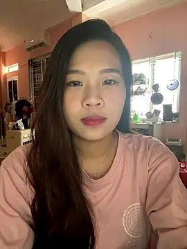 Bae1103 online show from October 18, 2025, 8:37 am