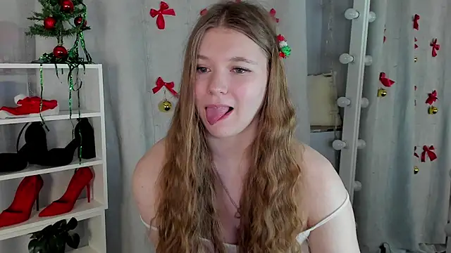 Snapshot of Rebecca_Kelly chatting on December 18, 2024, 10:35 pm Rebecca Kelly online show from December 18, 2024, 10:35 pm