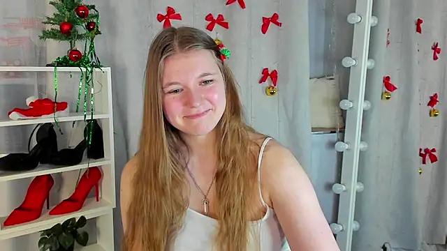 Snapshot of Rebecca_Kelly chatting on December 19, 2024, 9:38 pm Rebecca Kelly online show from December 19, 2024, 9:38 pm