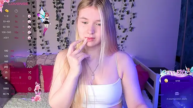 Snapshot of Rebecca_Kelly chatting on March 20, 2025, 4:20 pm Rebecca Kelly online show from March 20, 2025, 4:20 pm