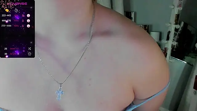 Snapshot of Rebecca_Kelly chatting on March 20, 2026, 2:27 am Rebecca Kelly online show from March 20, 2026, 2:27 am