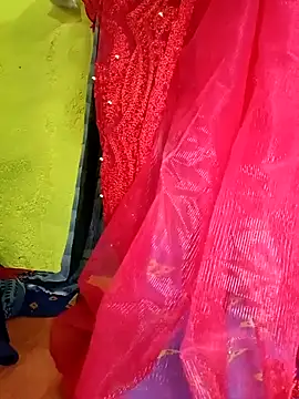 Cute Suhani online show from December 8, 2024, 5:01 pm