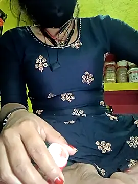 Cute Suhani online show from February 20, 2025, 5:18 pm