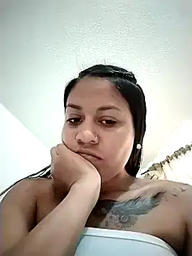 Tiphanydirty3 online show from February 3, 2025, 6:49 pm