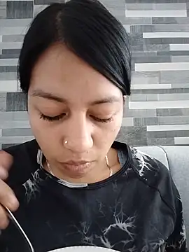 Tiphanydirty3 online show from June 4, 2026, 7:31 pm