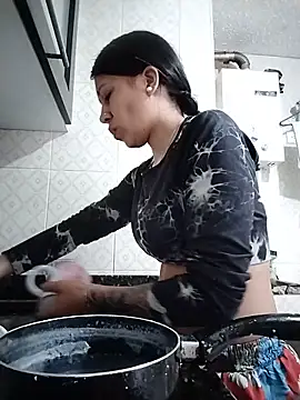 Tiphanydirty3 online show from June 12, 2026, 9:57 pm