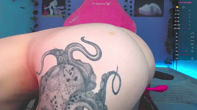 Snapshot of Scarlettsrorm chatting on September 15, 2025, 5:07 am Scarlettsrorm online show from September 15, 2025, 5:07 am