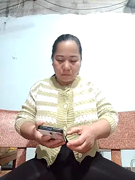 Queen 18200 online show from November 24, 2025, 10:20 pm