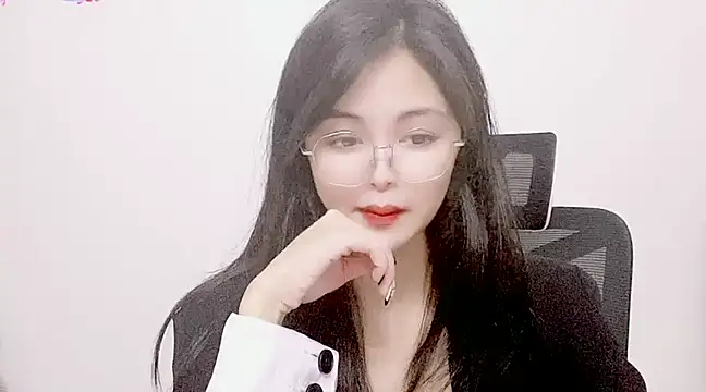 ---MIA--- online show from March 19, 2025, 1:40 pm