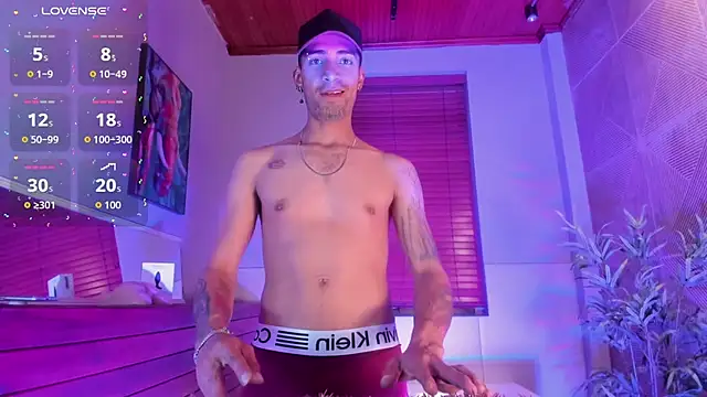 DrakeNeumann online show from September 30, 2025, 3:55 am