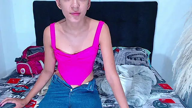 Snapshot of srta_luciana chatting on July 23, 2026, 11:52 am srta luciana online show from July 23, 2026, 11:52 am