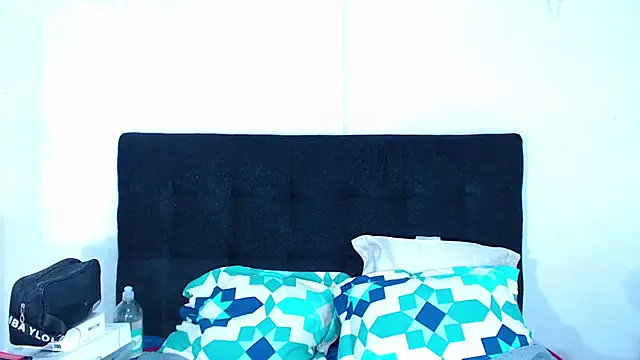 Snapshot of srta_luciana chatting on August 6, 2026, 11:56 am srta luciana online show from August 6, 2026, 11:56 am
