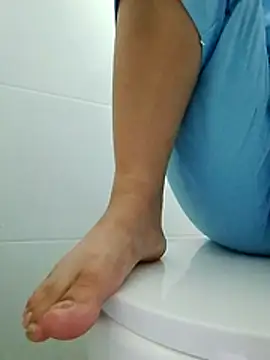 Hotpussy3ox online show from July 22, 2026, 4:10 pm