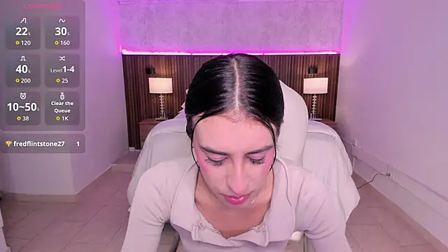 Snapshot of karlaa_james chatting on May 21, 2026, 11:06 am karlaa james online show from May 21, 2026, 11:06 am
