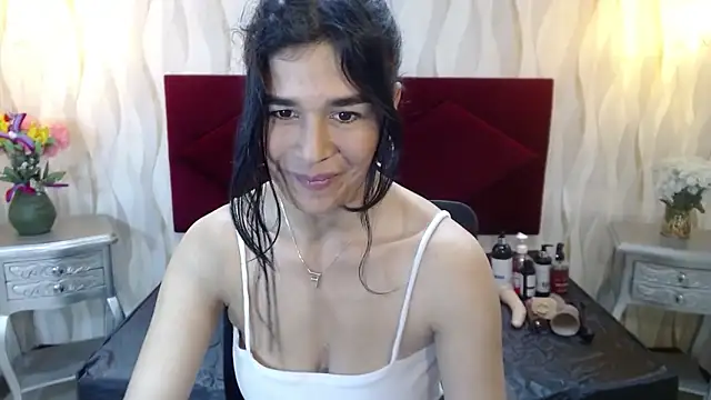 ginasailor online show from June 22, 2026, 11:40 am
