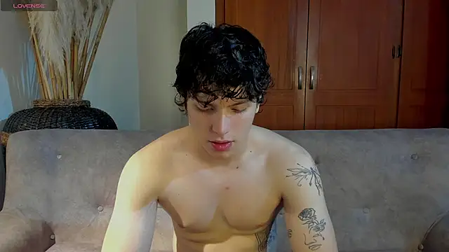 Snapshot of bravoboreal chatting on September 24, 2025, 8:01 pm bravoboreal online show from September 24, 2025, 8:01 pm