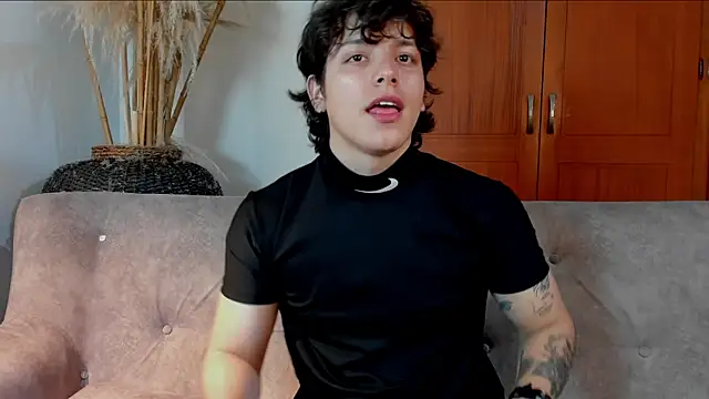 Snapshot of bravoboreal chatting on October 30, 2025, 7:25 pm bravoboreal online show from October 30, 2025, 7:25 pm