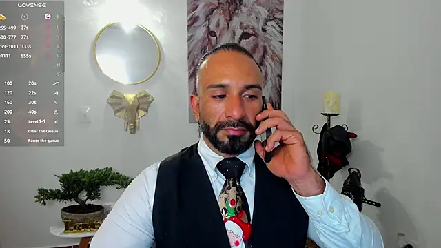 mr maik online show from December 12, 2024, 2:22 pm