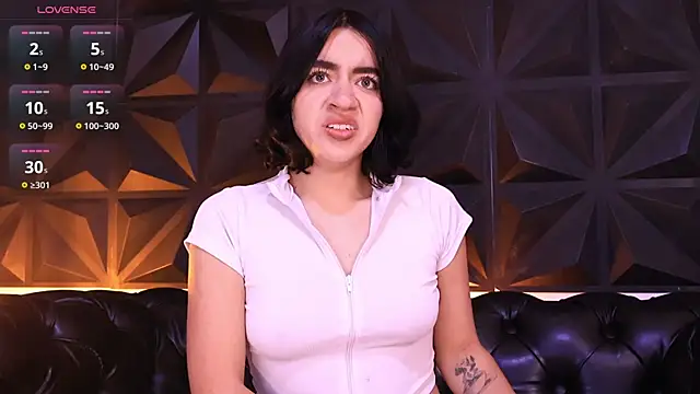 KasiaNoir  online show from March 3, 2026, 12:11 pm