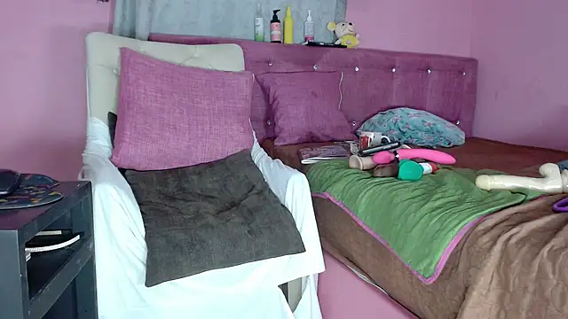 Snapshot of KeillyDiaz chatting on January 20, 2025, 12:49 pm KeillyDiaz online show from January 20, 2025, 12:49 pm