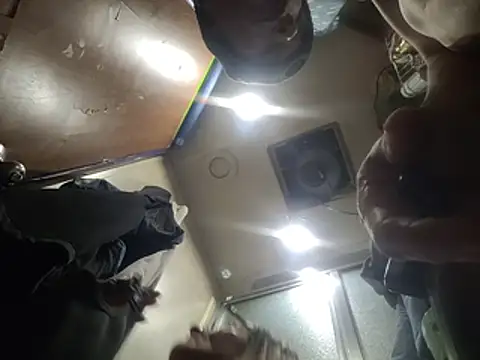 Snapshot of ILUV2TUCHMYKITTY chatting on November 11, 2025, 12:38 pm ILUV2TUCHMYKITTY online show from November 11, 2025, 12:38 pm