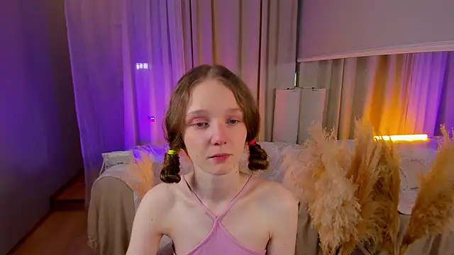  Rose Charming  online show from January 24, 2025, 3:54 am