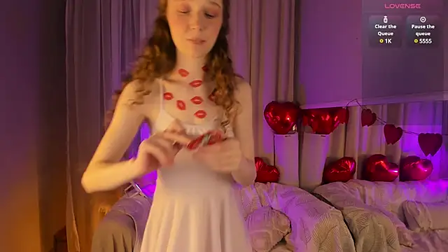  Rose Charming  online show from February 14, 2025, 9:53 pm