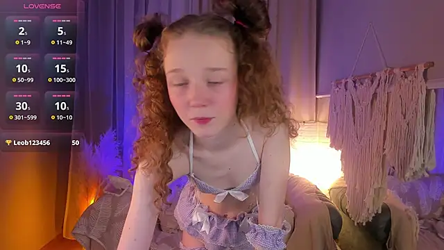  Rose Charming  online show from March 8, 2025, 10:02 pm