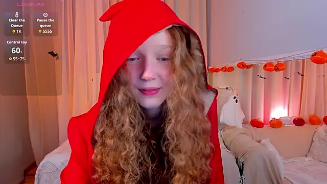  Rose Charming  online show from October 21, 2025, 5:46 pm