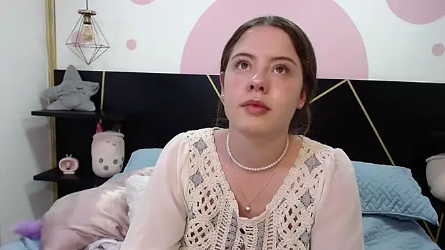 DanniAbbey online show from January 24, 2025, 9:15 pm