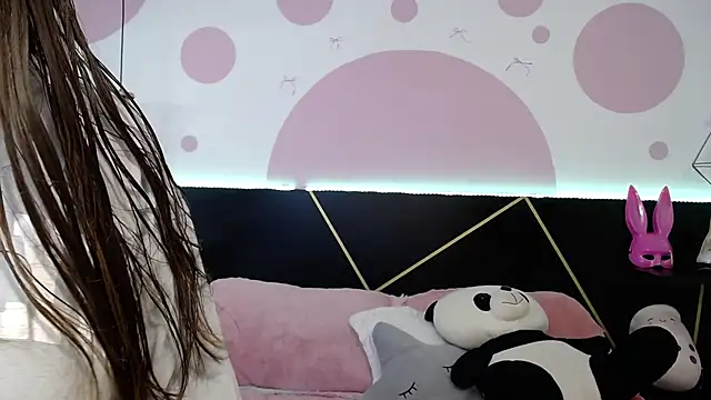 Snapshot of DanniAbbey chatting on February 23, 2026, 12:13 pm DanniAbbey online show from February 23, 2026, 12:13 pm