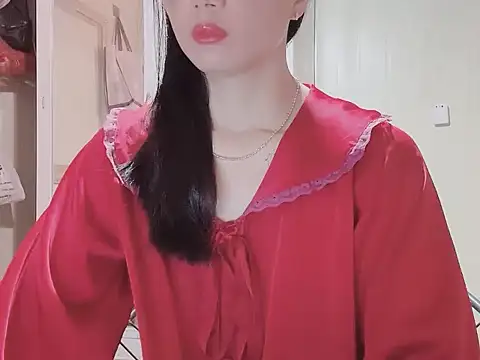 Snapshot of LinhChi_9x chatting on October 20, 2025, 12:00 am LinhChi 9x online show from October 20, 2025, 12:00 am