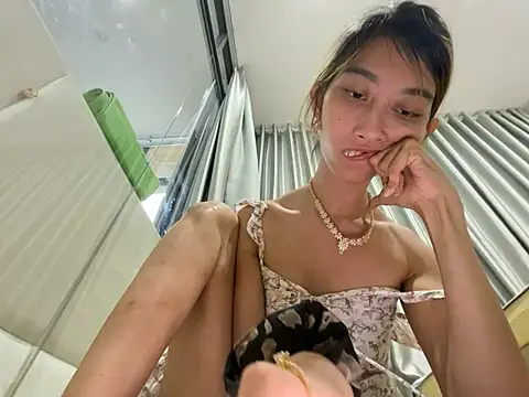 Snapshot of cave18hot chatting on February 18, 2025, 10:49 am cave18hot online show from February 18, 2025, 10:49 am