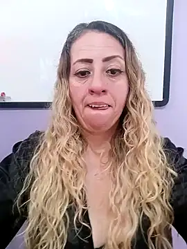 miss hanna07 online show from January 14, 2025, 3:36 pm