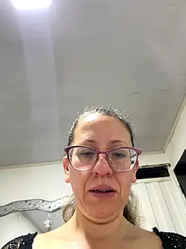 miss hanna07 online show from September 19, 2025, 9:32 am