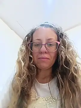 miss hanna07 online show from November 23, 2025, 6:08 pm