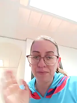 miss hanna07 online show from April 24, 2026, 4:09 pm